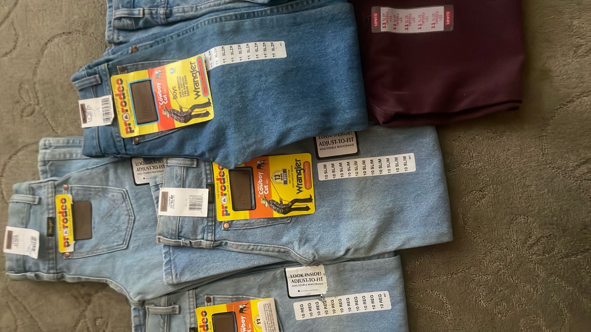 Brand New Wrangler Kids Size Jeans Both Slim And Regular