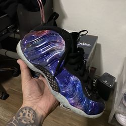 GALAXY FOAMS (SZ 10.5)
