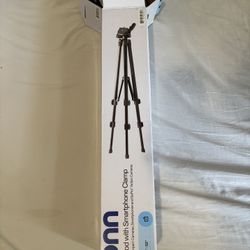 Tripod With Smartphone Clamp