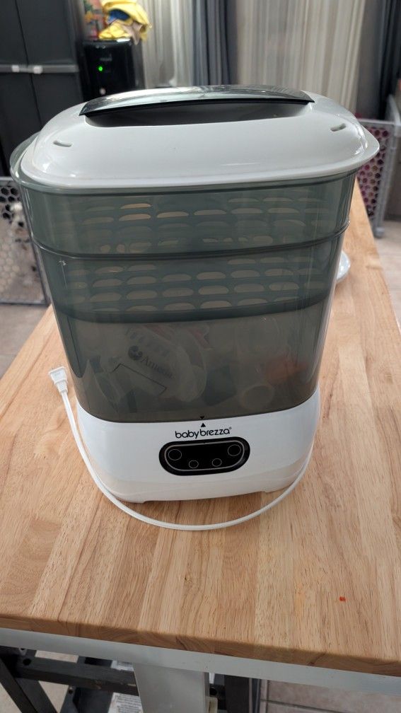Baby Brezza Bottle Sanitizer