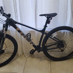 2021 trek marlin 7 for sale new arrivals