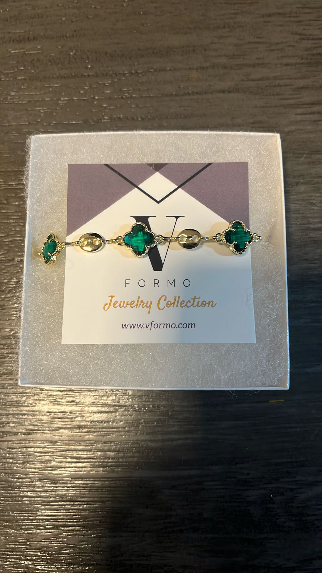 18K Gold Plated clover-shaped motifs