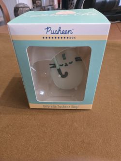Pusheen Box "Umbrella Pusheen" Vinyl Figure (New in Box)
