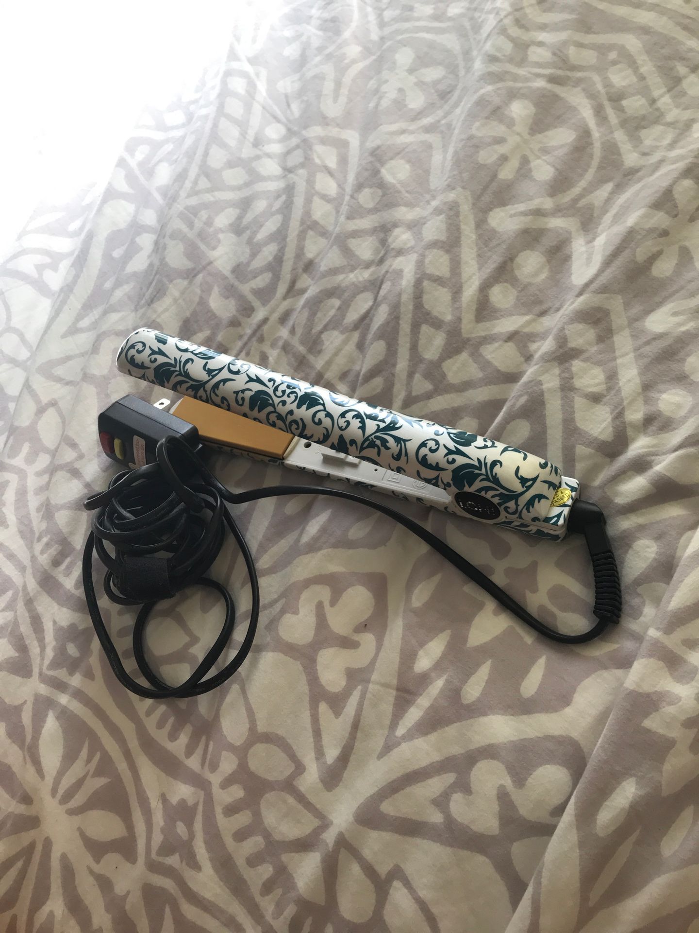 CHI Hair Straightener