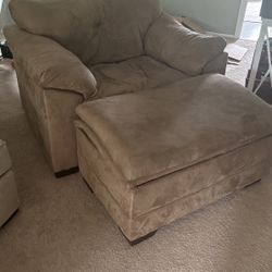 FREE! Chair & A half & Storage Ottoman