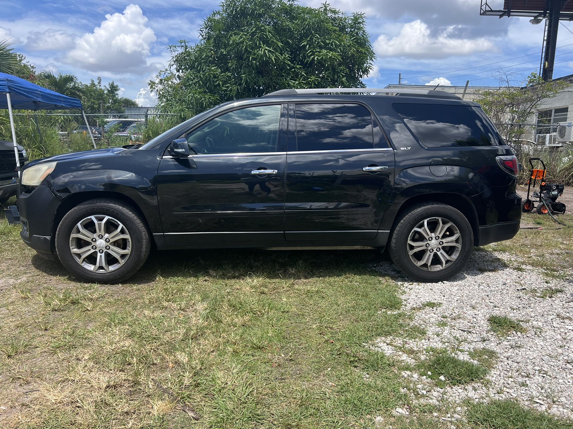 2013 GMC Acadia
