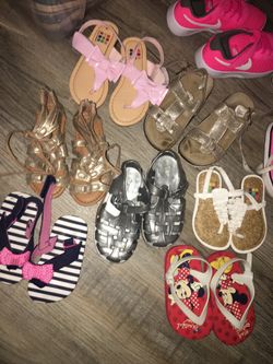 Brad New Sandals Size 5c- 8c 15$ For All Of Them