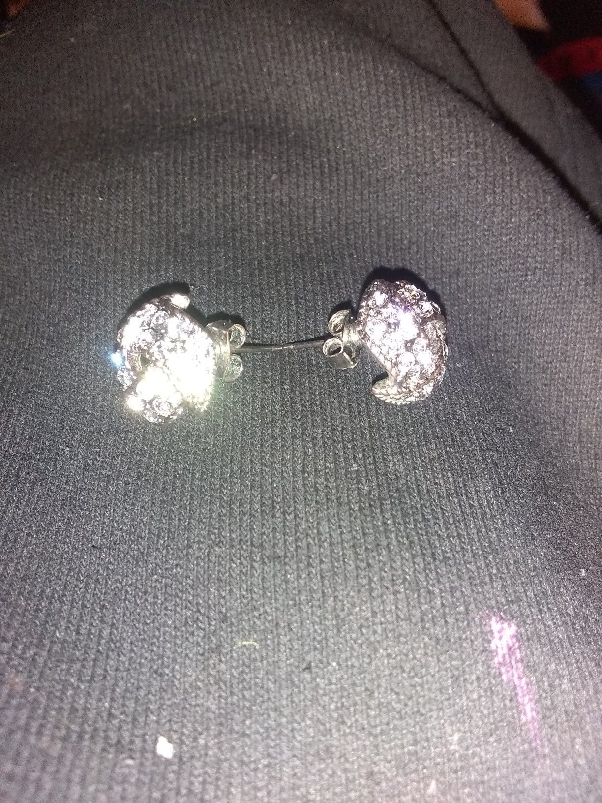 Earrings with stones