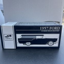 Liberty Classics 1957 Ford Courier Sedan Delivery Diecast Coin Bank NIB