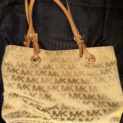 Michael Kors Purse