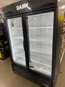 Two door true glass door cooler