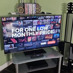 FOR SALE: 5 TVs 🖥 - 4 SAMSUNG & 1 RCA - **70"**, 55", 48", 40" & 22"