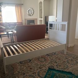 Twin Size Bed IKEA 
