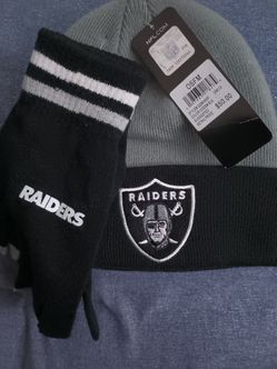 Raiders beanie and gloves