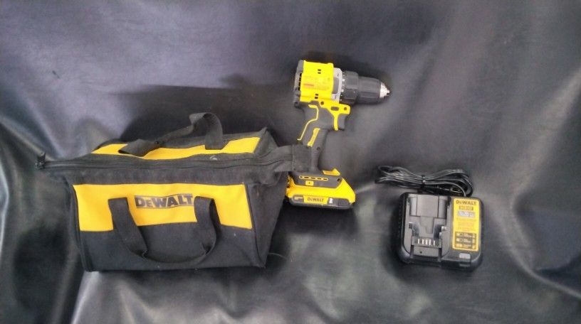 DEWALT DCD794 ATOMIC 20-Volt MAX Brushless 1/2 in. Drill Driver