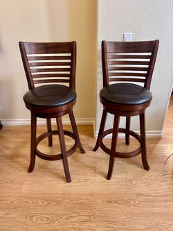 Set of 2 Wood and Leather Swivel Bar Stools