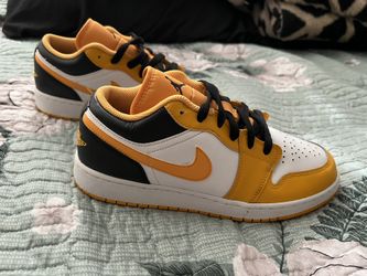 Air Jordan 1’s Taxi low’s