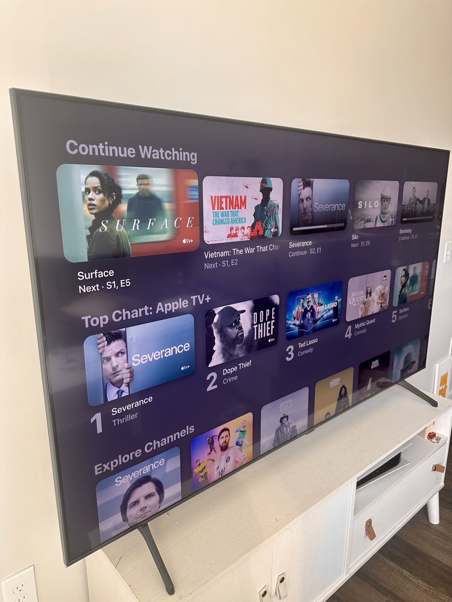 Samsung 75” Smart TV