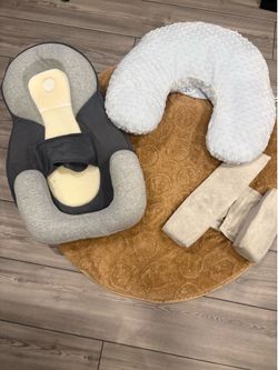 Baby Bundle – Reflux Pillow, Side Wedge, Nursing Pillow & Soft Playmat – Great Condition!