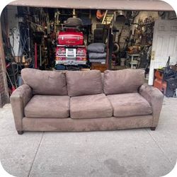 Couch With Delivery 