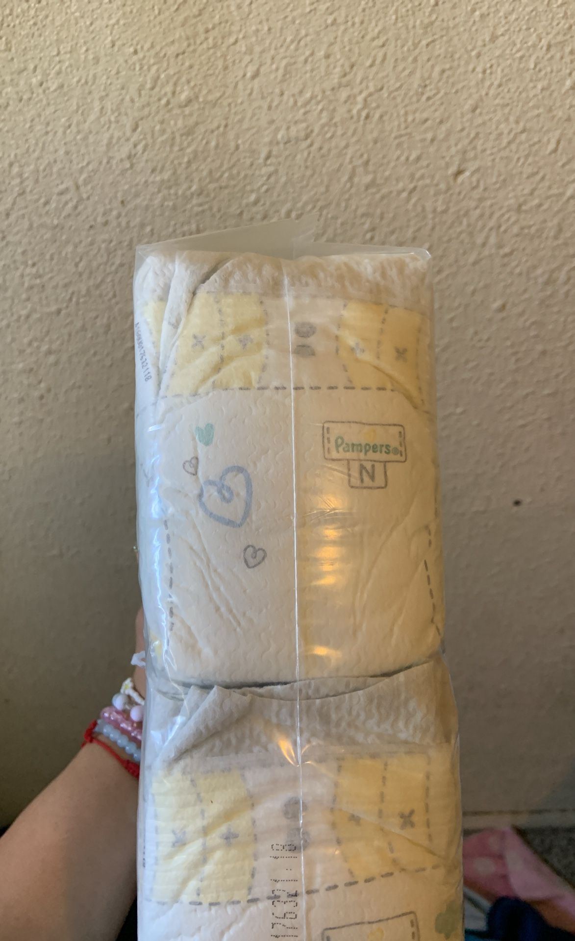 Diapers, size newborn