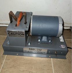 Commercial blade sharpener