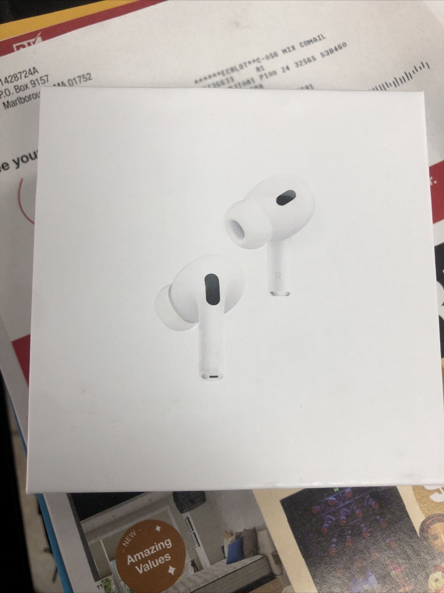 Apple AirPods Pro 2nd Generation Gen 2 2023 A2968 with Magsafe USB-C Charging