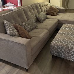 Sectional Sofa With Ottoman
