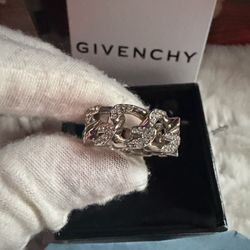 Givenchy G Chain Crystal Ring