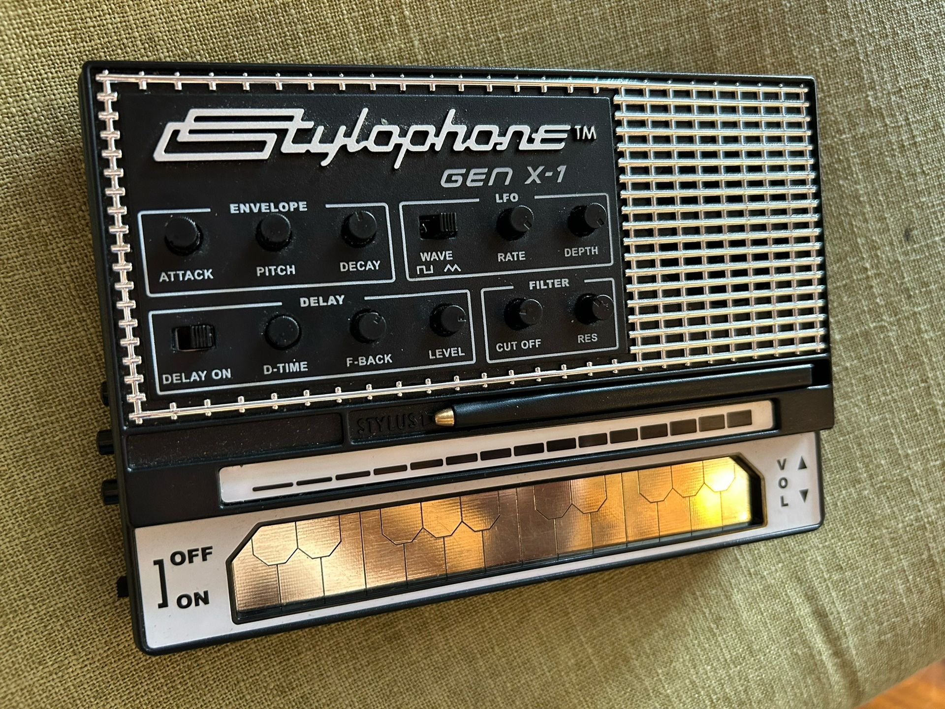 Synth Stylophone Gen X-1