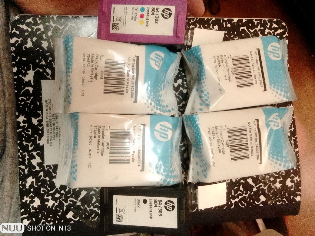 HP 64 Tricolor And Black Cartridges, Brand New