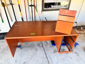 Free 72 x 36 commercial desk