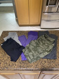 Workout leggings and capris