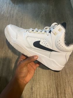Nike Low-Top White Sneakers