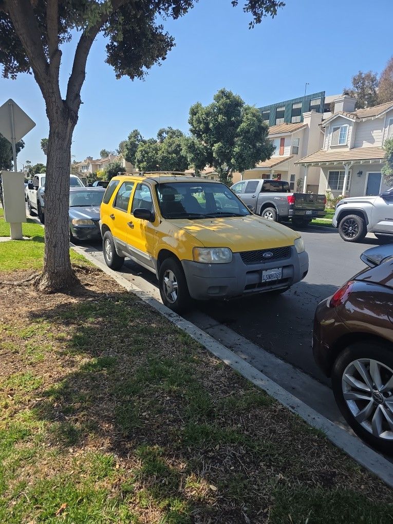 2001 Ford Escape