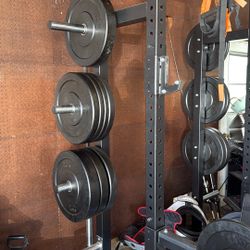 500lb Of Rubber Plates 