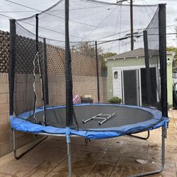 Trampoline 