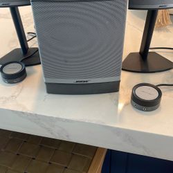 Bose Companion 5 Computer Speakers   