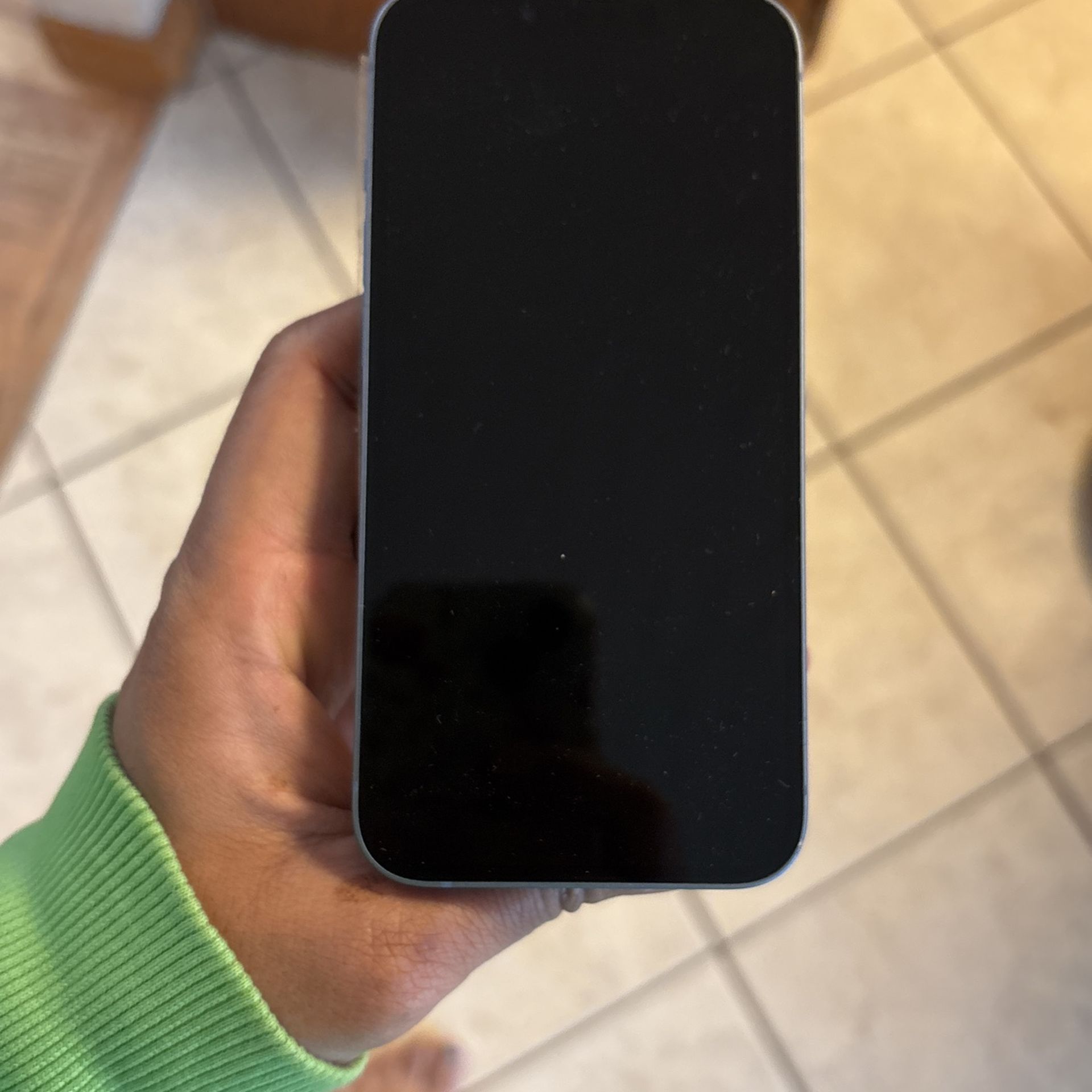 iPhone 14