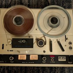 Akai 4000D Reel-to-Reel Tape Player / Recorder 