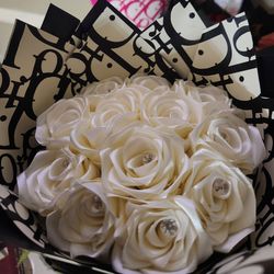 Eternal satin rose bouquet 💐