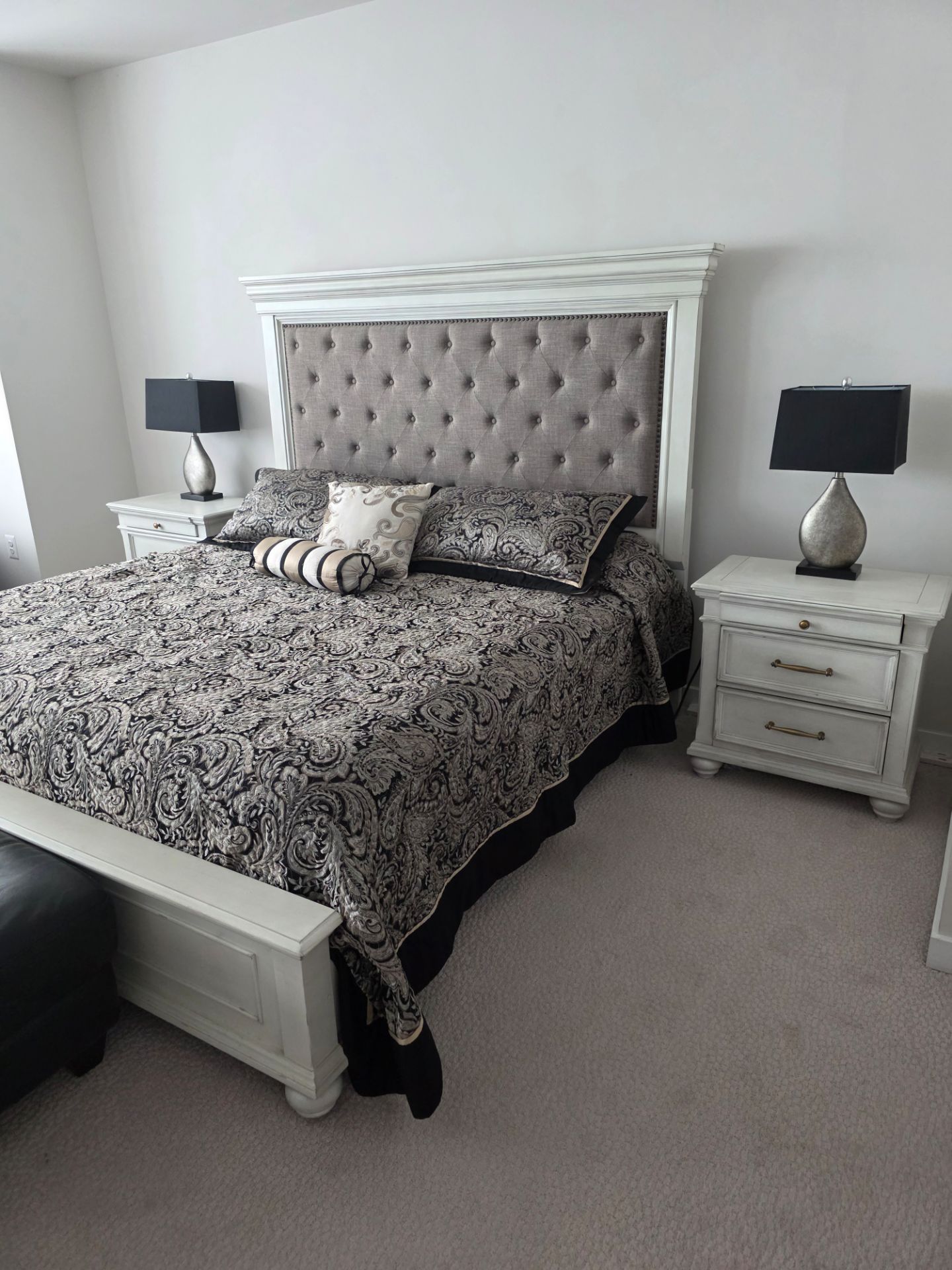 King bed, dresser & nightstands.