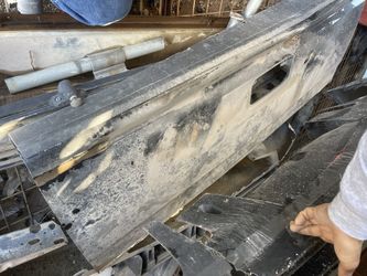 2014, 2015, 2016 Chevy Silverado Tailgate Bumper 