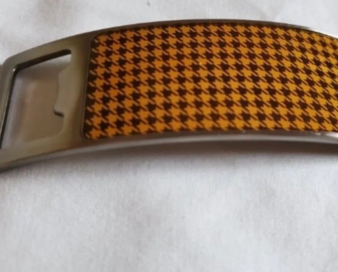 Metal Houndstooth Bottle Opener
