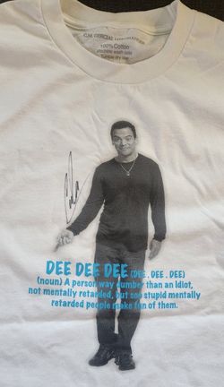 Autographed T-shirt Carlos Mencias XL