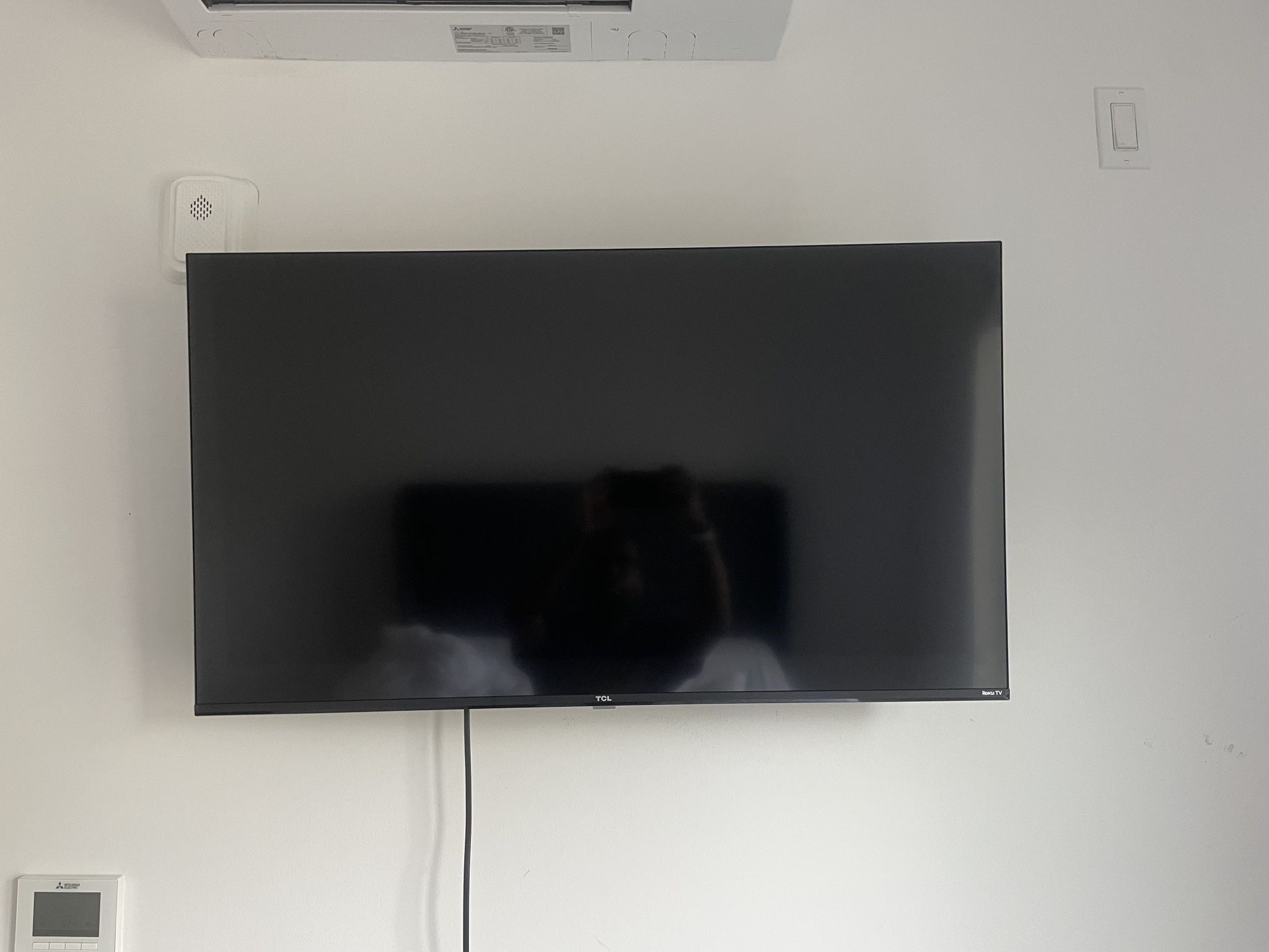 40-Inch Class S3 1080p LED Smart TV with Roku TV 40S350R, 2023 Model