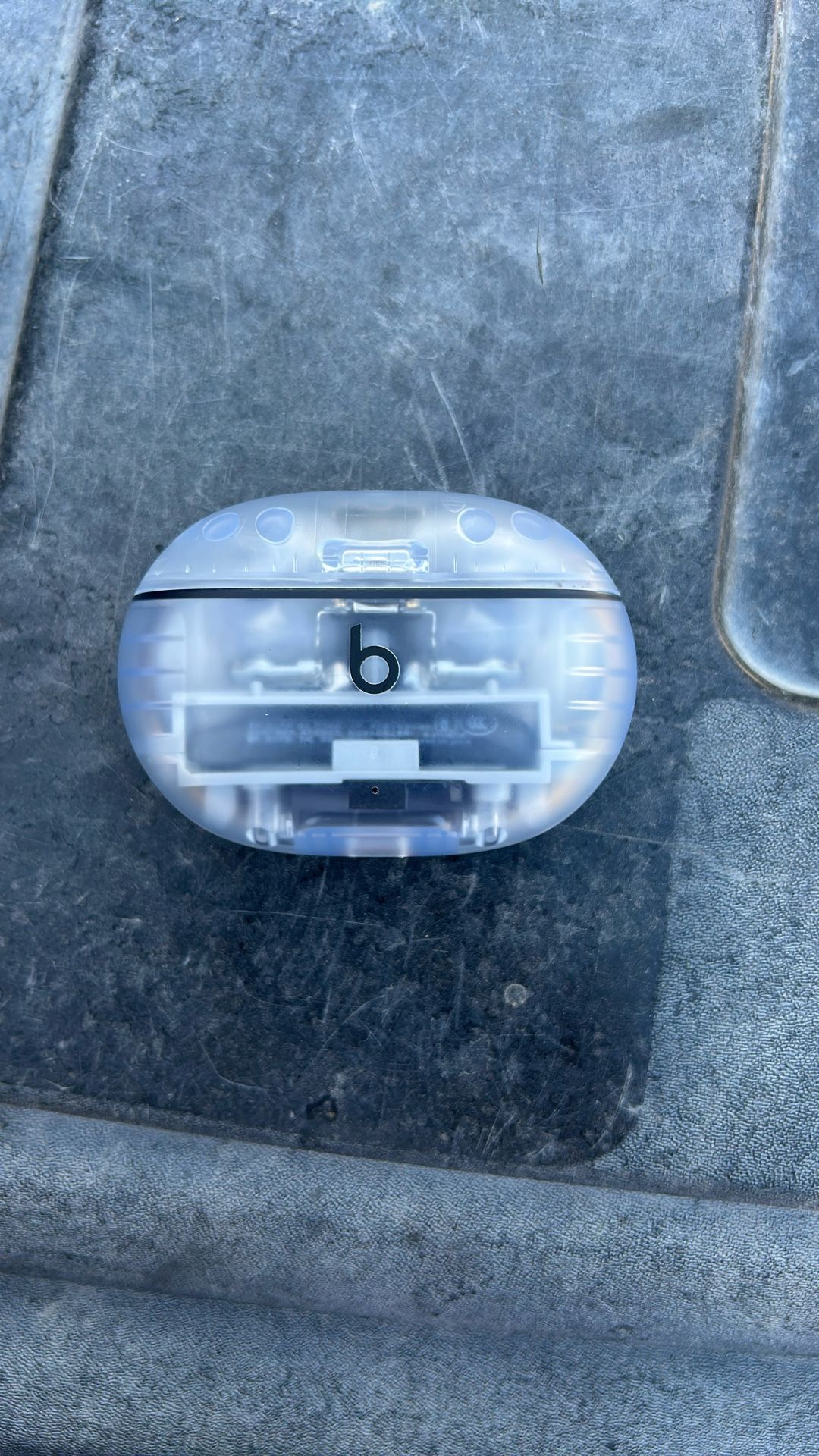 Beats earbuds