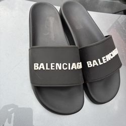 Balenciaga Pool Slides