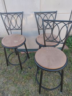 BARSTOOLS SET OF 3