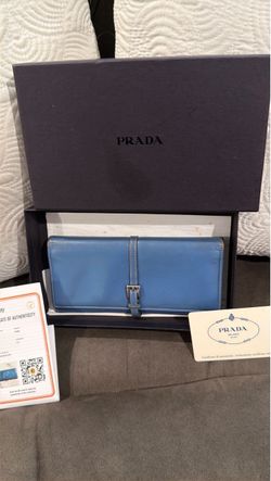 Vintage Prada wallet